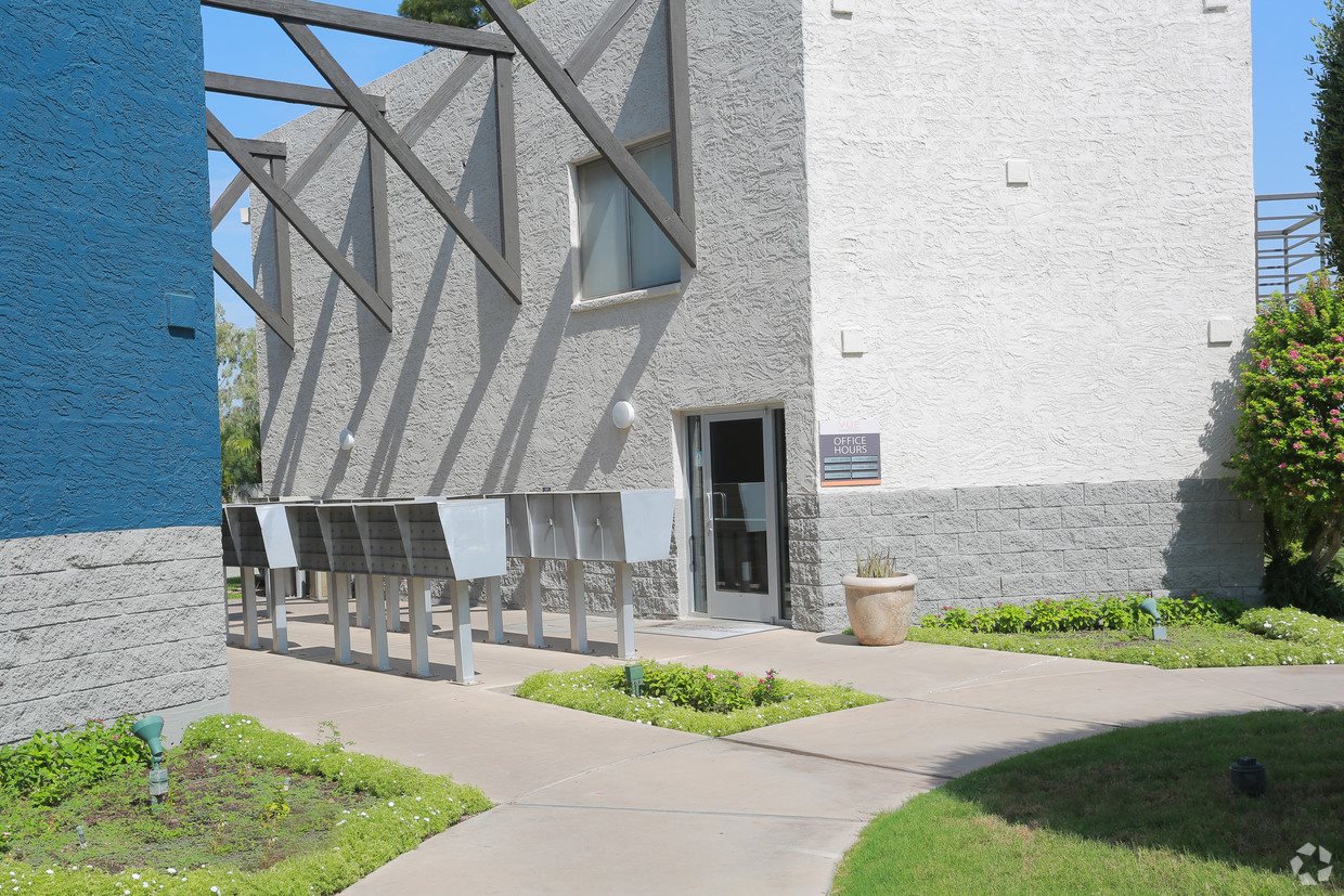 Gallery Photo 1